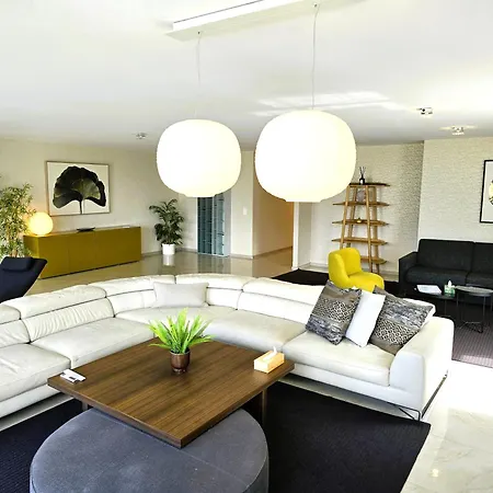 Four Bedroom Penthouse By Swiss