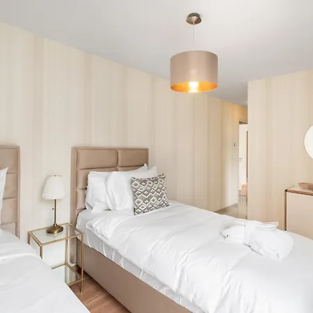 Apartamento Four Bedroom Penthouse By Swiss