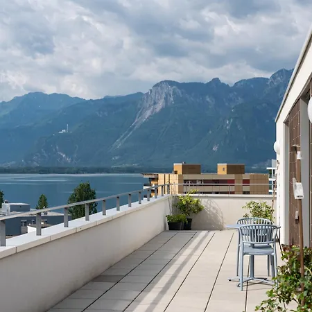 Four Bedroom Penthouse By Swiss Apartamento