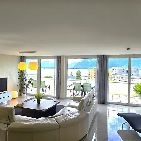Appartement Four Bedroom Penthouse By Swiss Montreux