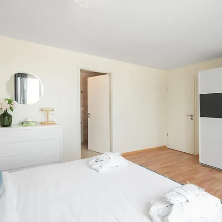 Four Bedroom Penthouse By Swiss Appartement *